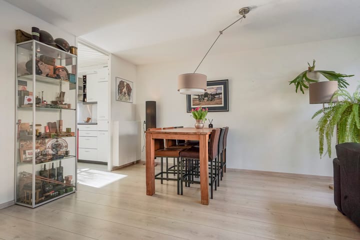 Foto 11 van Ereprijsstraat 4