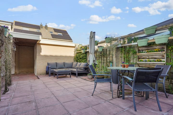 Foto 16 van Ereprijsstraat 4