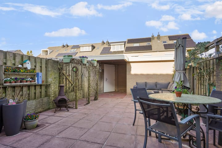 Foto 18 van Ereprijsstraat 4