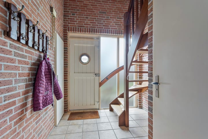 Photo 4 of Gariperwei 5