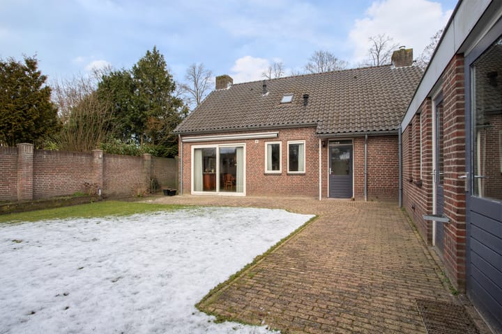 Foto 25 van Mr de la Courtstraat 6