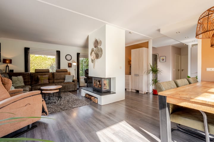 Photo 12 of Punter 26 2