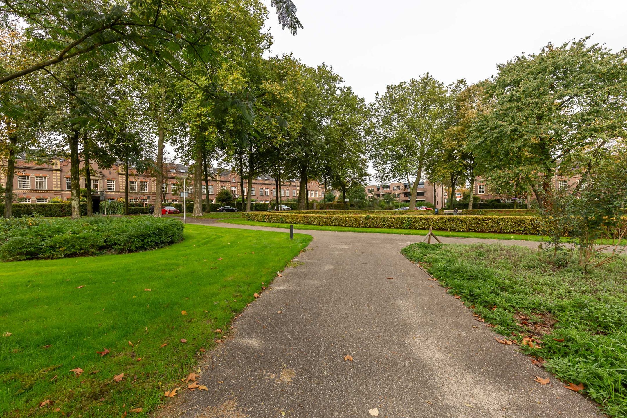 Foto 36 van Graaf Adolflaan 100