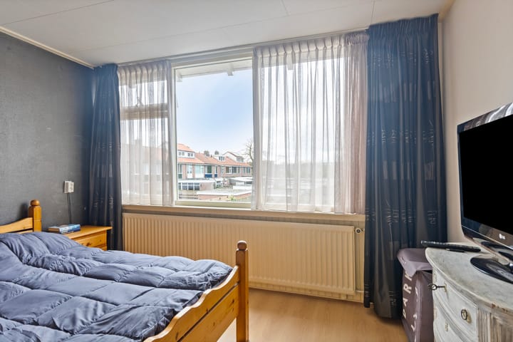 Foto 14 van Dotterbloemstraat 4