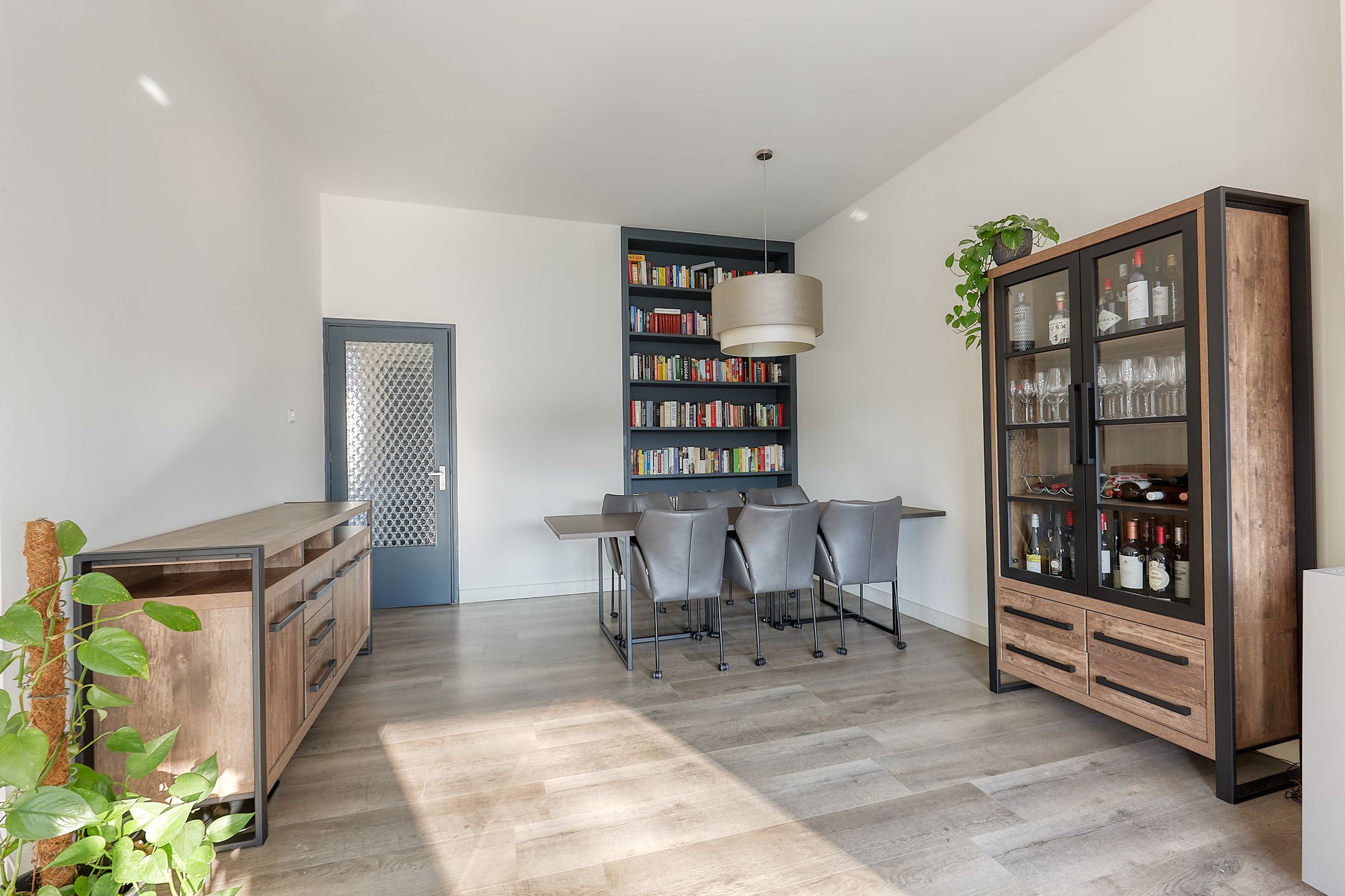 Foto 6 van Van Boetzelaerlaan 43-A