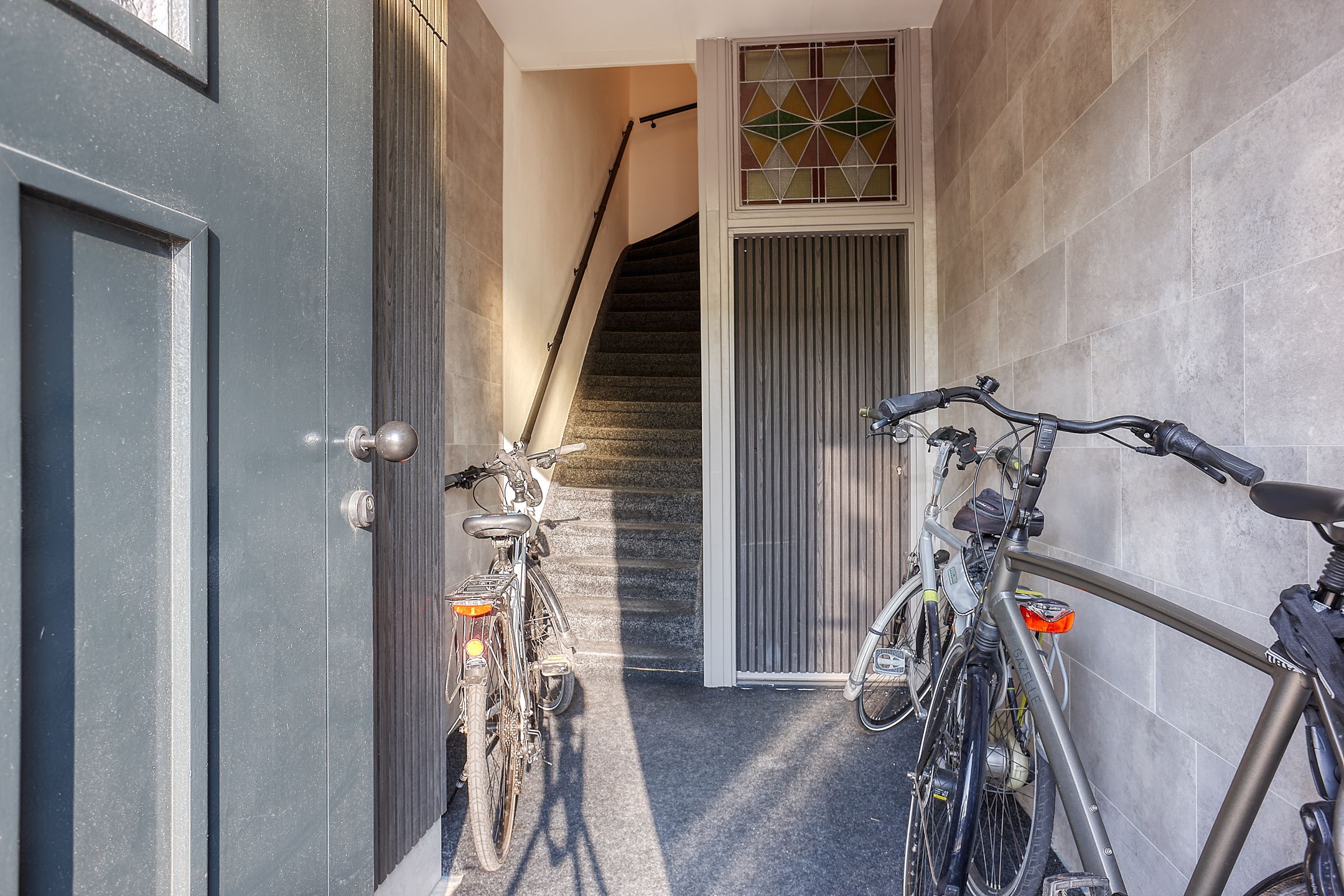 Foto 18 van Van Boetzelaerlaan 43-A