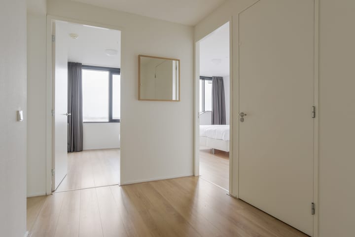 Foto 5 van Anna van Buerenplein 124