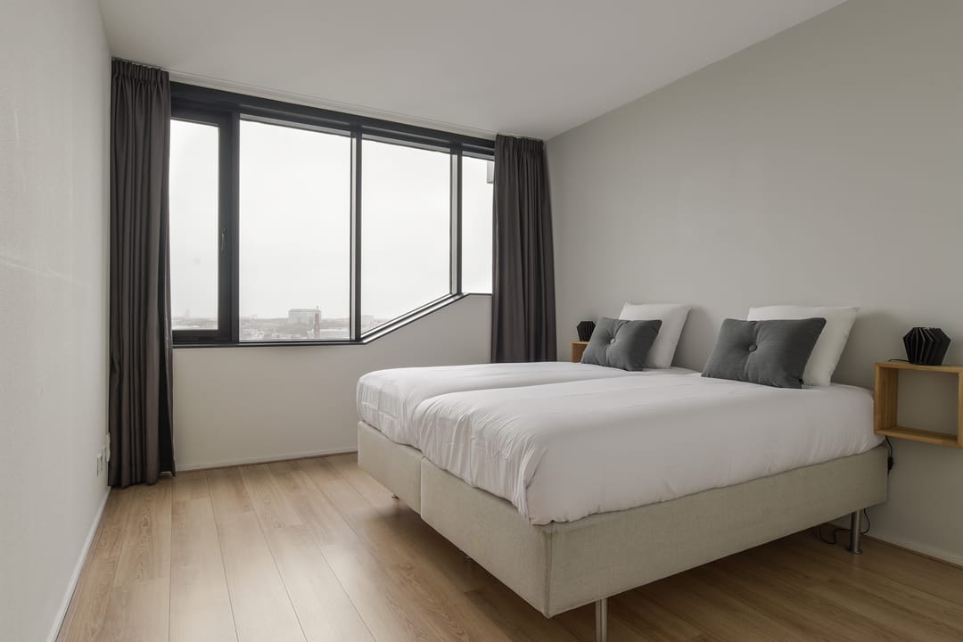 Foto 13 van Anna van Buerenplein 124