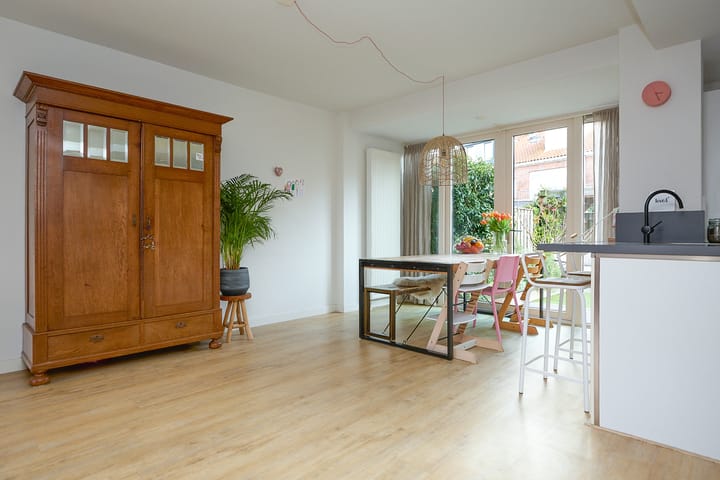 Photo 13 of Frans Netscherstraat 18