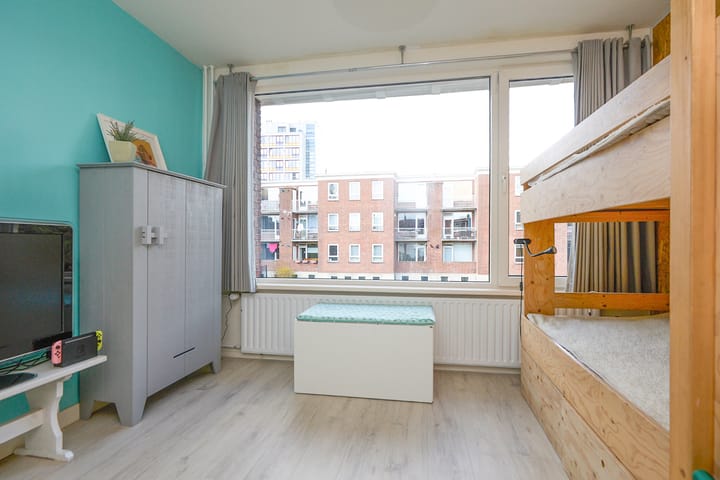 Photo 35 of Frans Netscherstraat 18