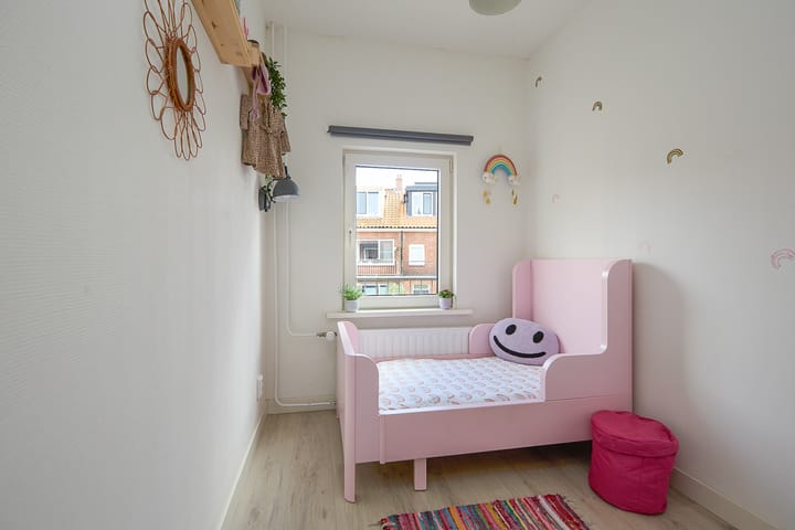 Photo 37 of Frans Netscherstraat 18