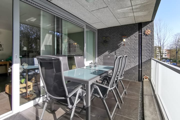 Foto 18 van Sporenring 204-05