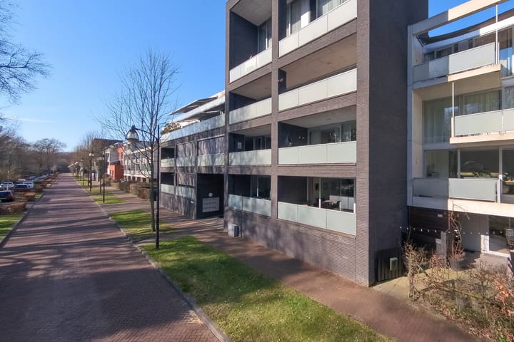 Foto 43 van Sporenring 204-05