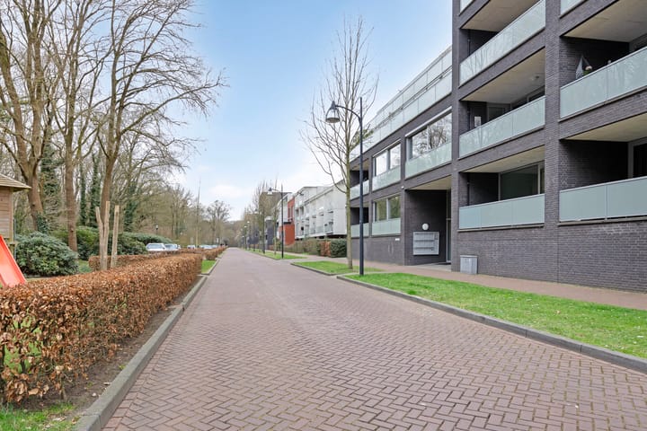 Foto 45 van Sporenring 204-05