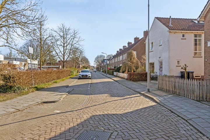 Foto 6 van Leliestraat 5