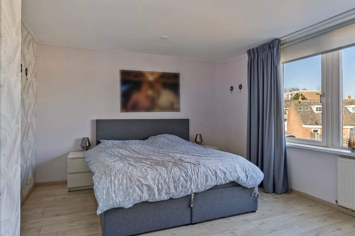 Foto 16 van Leliestraat 5