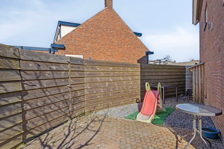 Foto 25 van Leliestraat 5