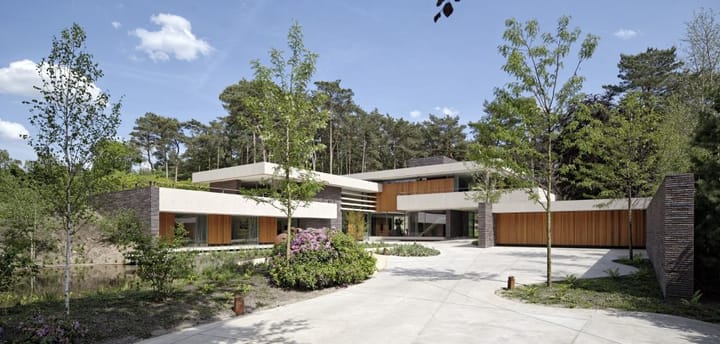 Photo 10 of Meerstraat 22