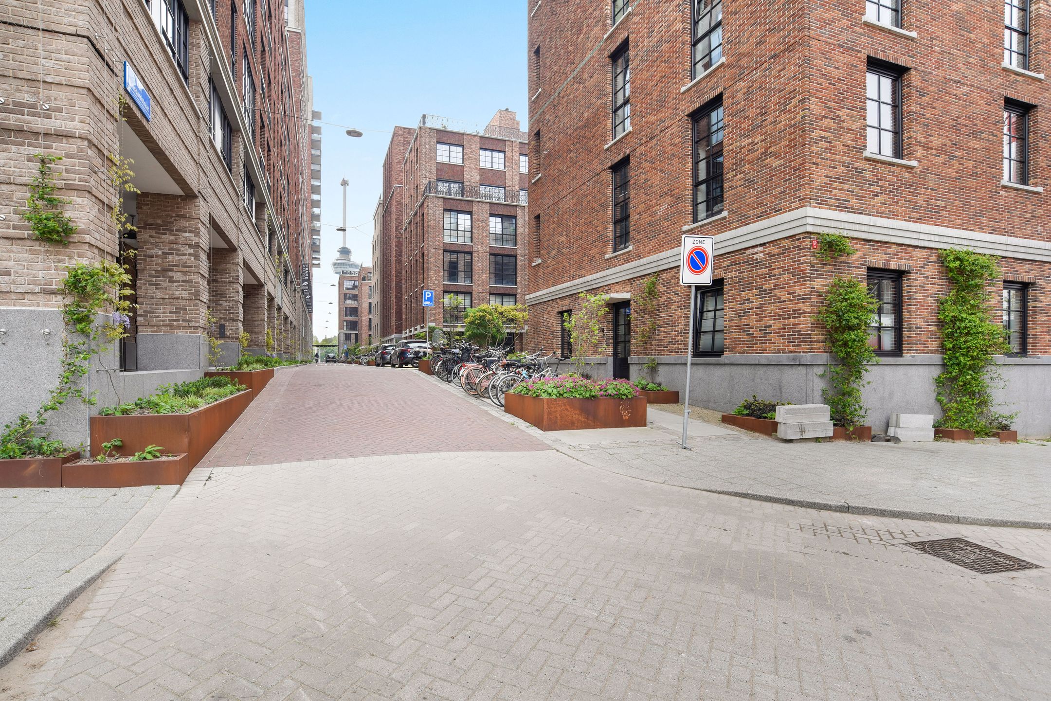 Foto 18 van Karl Weisbardstraat 135