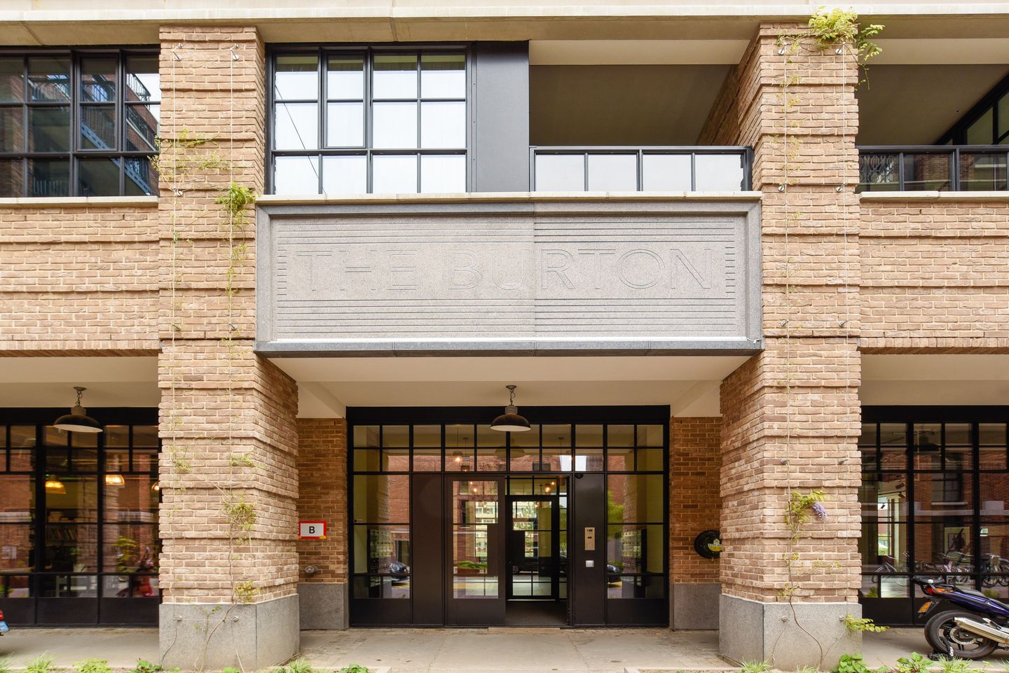 Foto 19 van Karl Weisbardstraat 135