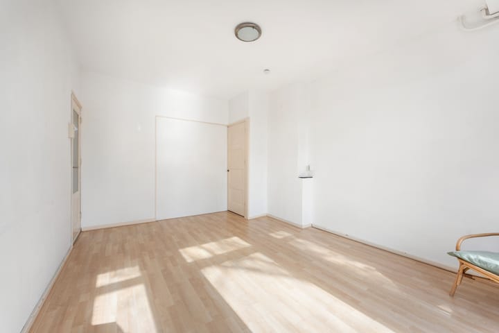 Foto 9 van Herman Robbersstraat 104-E