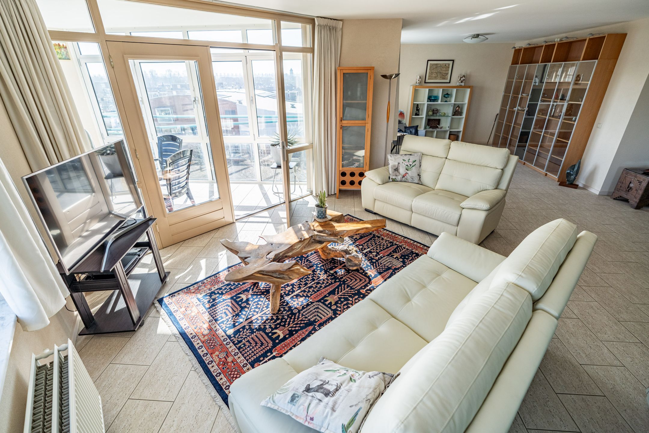 Foto 6 van Van Eesterenplein 274