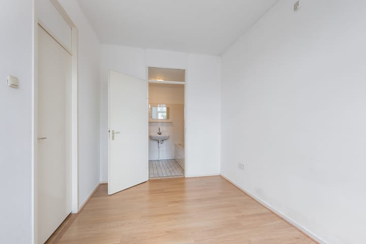 Foto 8 van Adamshofstraat 170-B