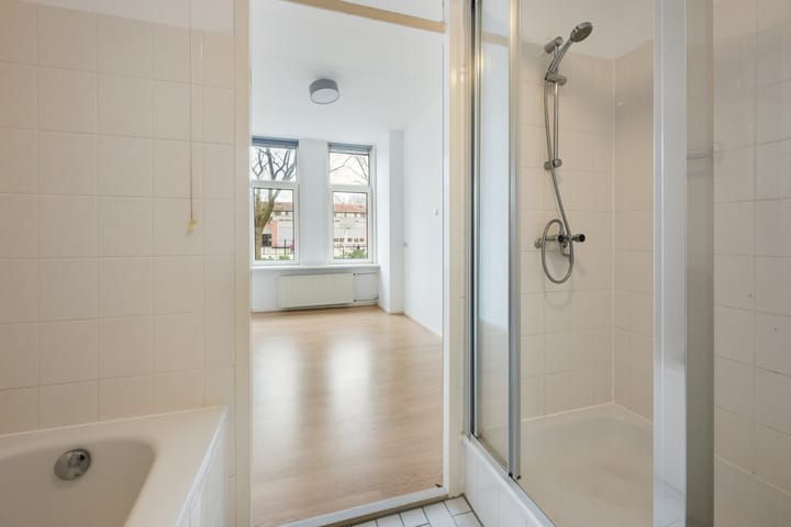 Foto 10 van Adamshofstraat 170-B