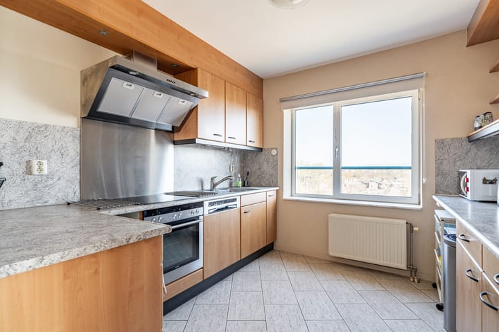 Foto 16 van Van Eesterenplein 274