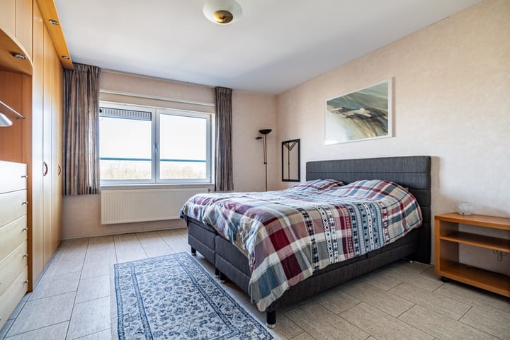 Foto 20 van Van Eesterenplein 274