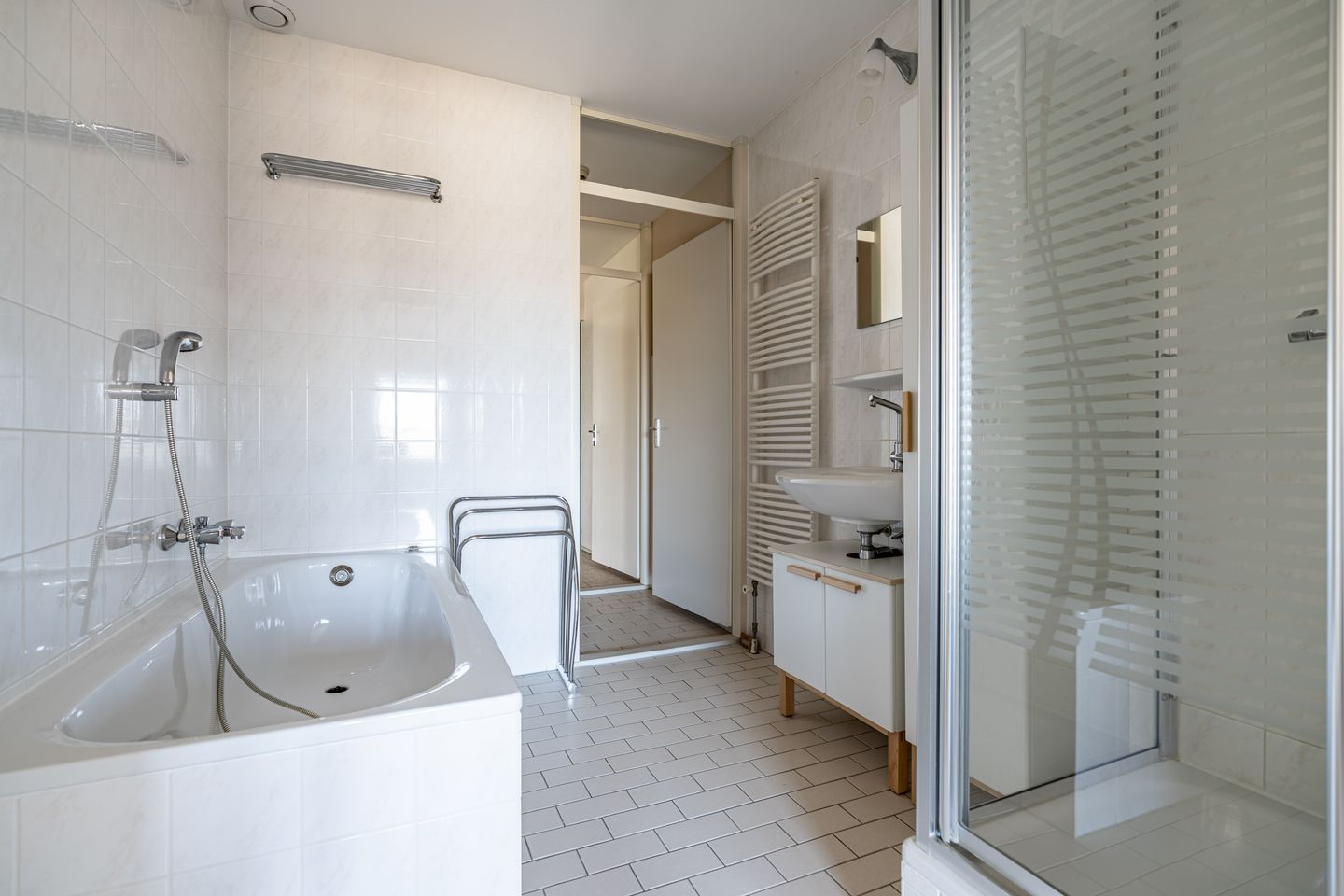 Foto 25 van Van Eesterenplein 274