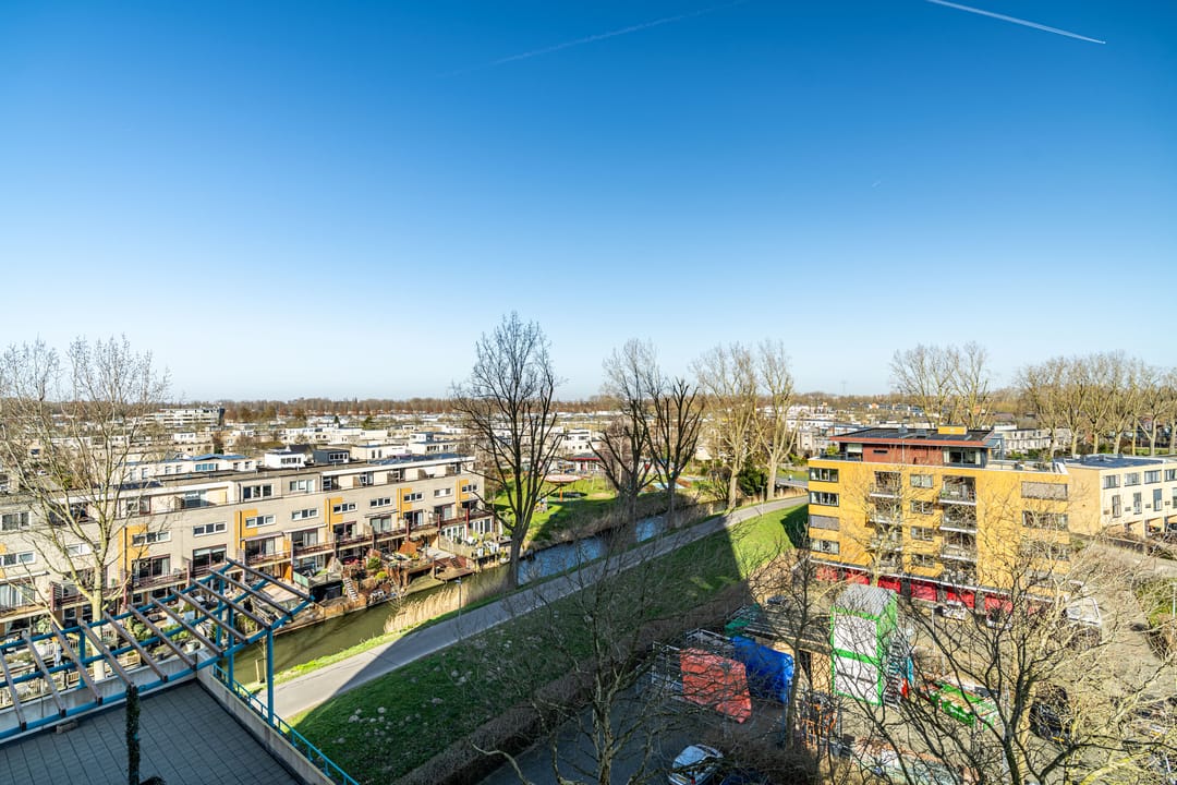 Foto 28 van Van Eesterenplein 274