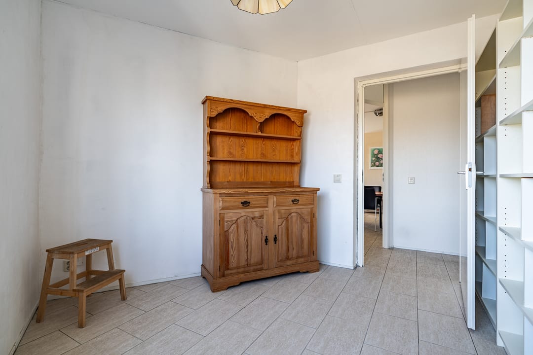 Foto 31 van Van Eesterenplein 274