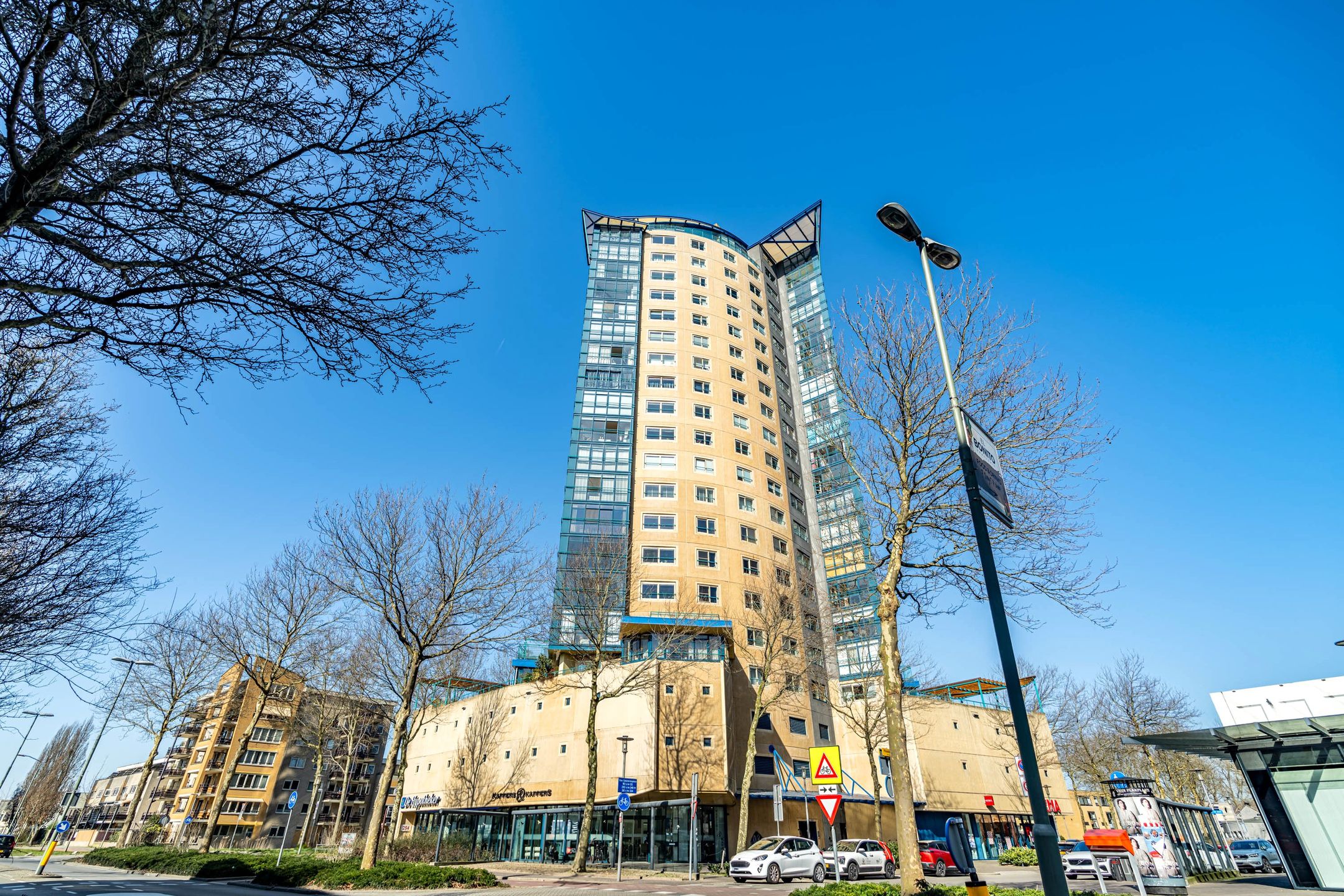 Foto 39 van Van Eesterenplein 274