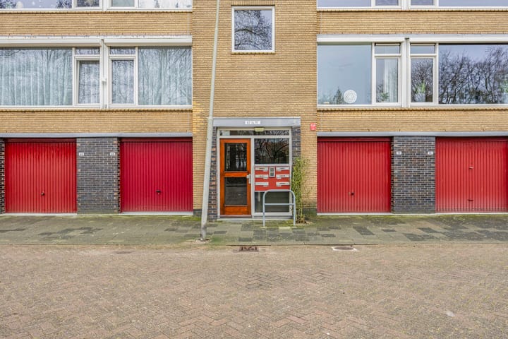 Foto 2 van Van Lennepstraat 97