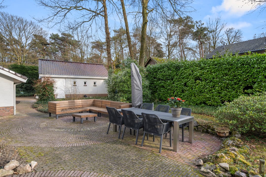 Photo 38 of Baron van Brakelllaan 2