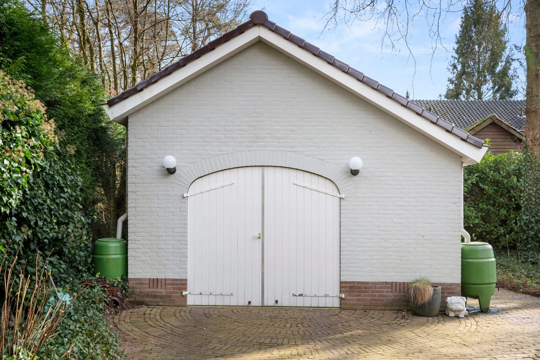 Photo 43 of Baron van Brakelllaan 2