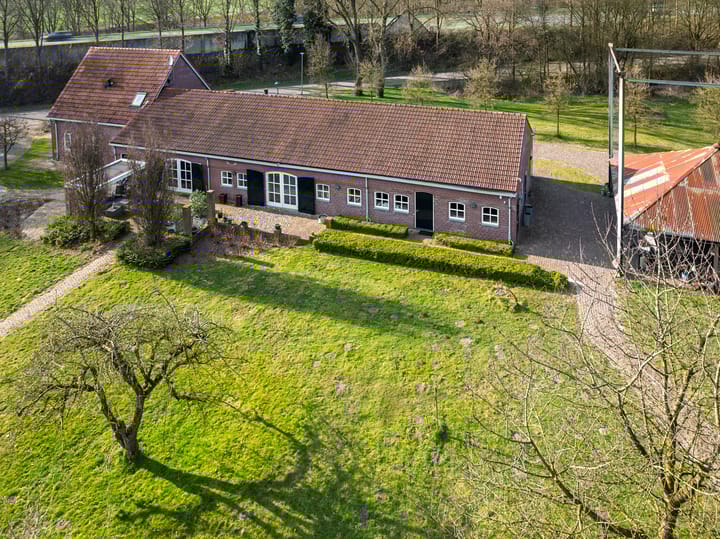 Foto 123 van Maaskempweg 1