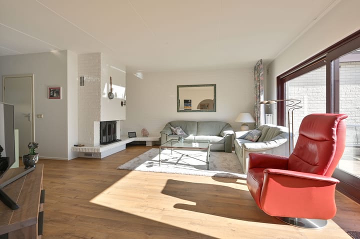 Foto 5 van Van Burenlaan 11-A