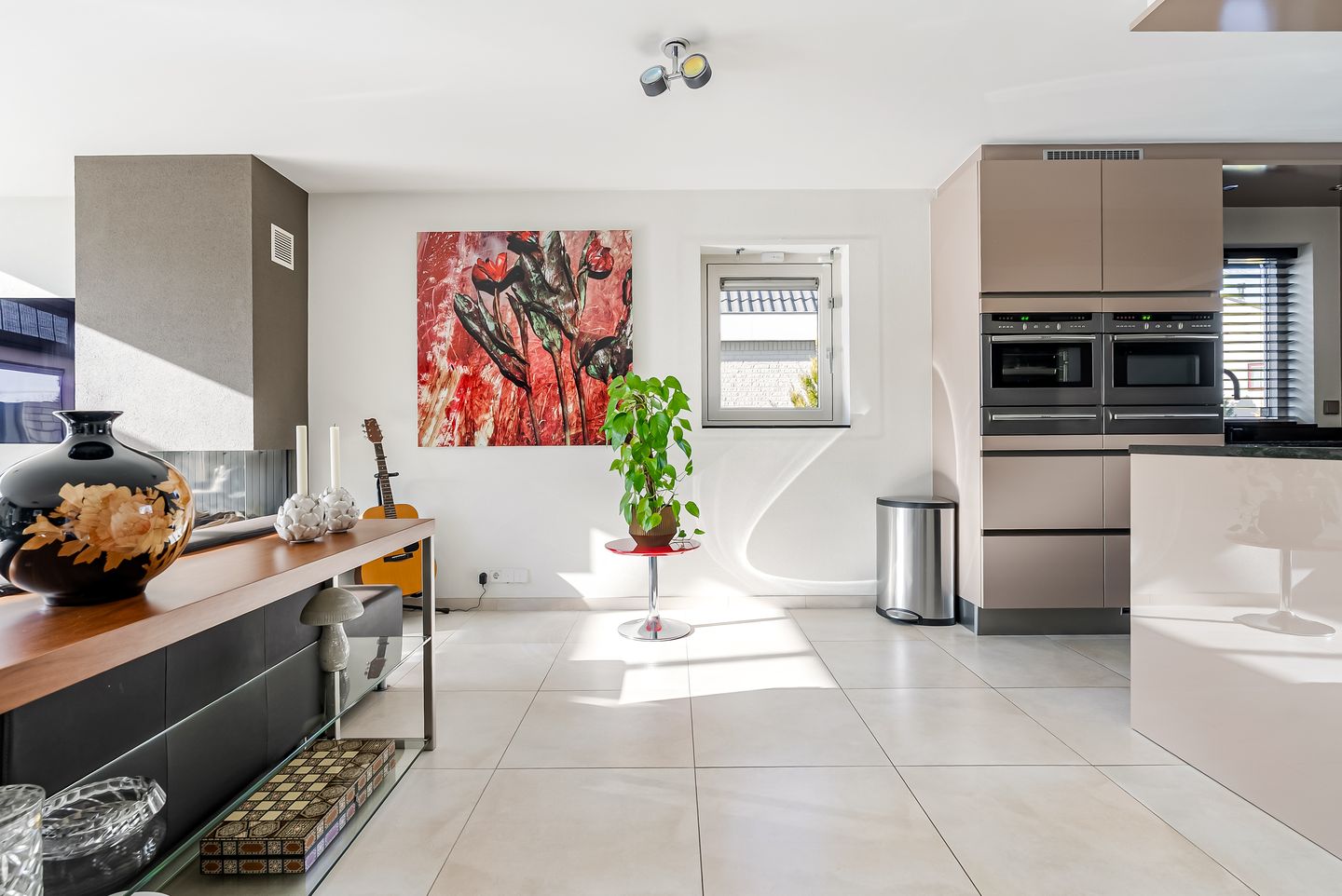 Foto 14 van Simone Signoretstraat 49