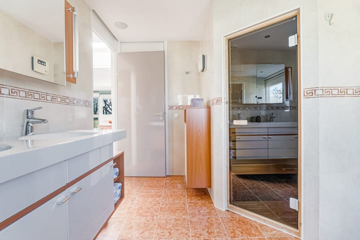 Foto 29 van Simone Signoretstraat 49