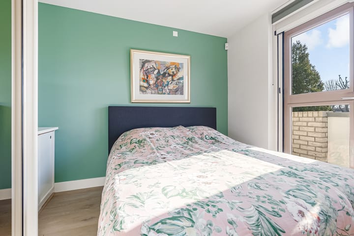 Foto 34 van Simone Signoretstraat 49