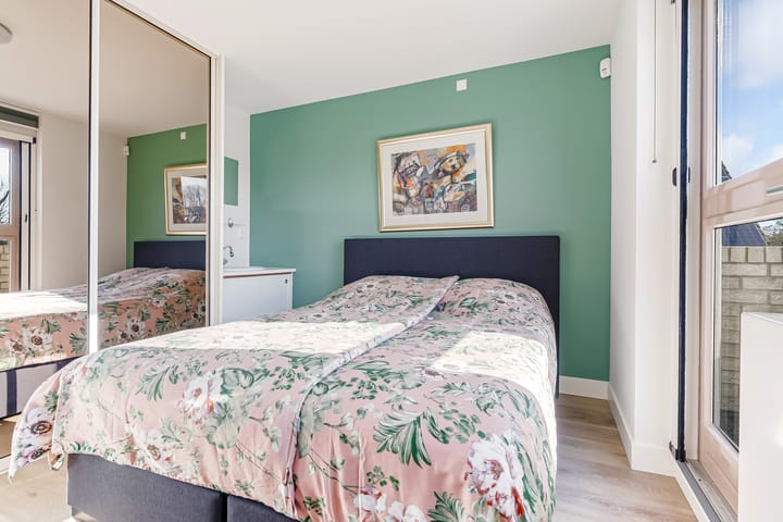 Foto 35 van Simone Signoretstraat 49