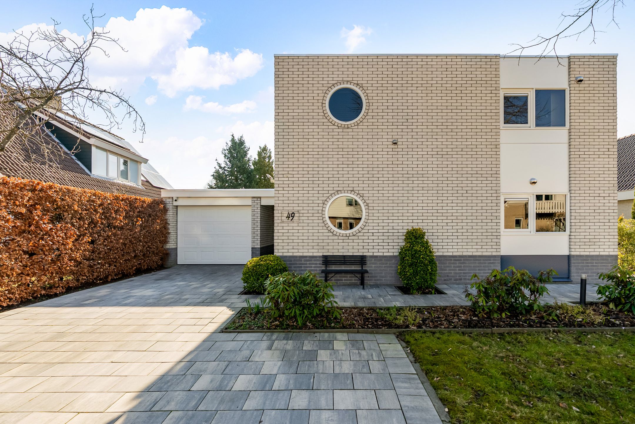 Foto 48 van Simone Signoretstraat 49