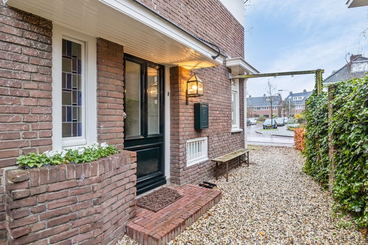 Foto 30 van Brederostraat 18