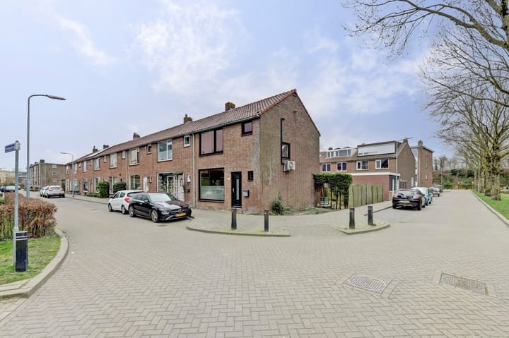 Foto 8 van Breitnerstraat 66