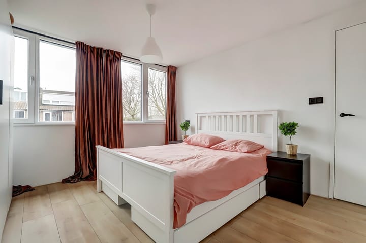 Foto 25 van Breitnerstraat 66