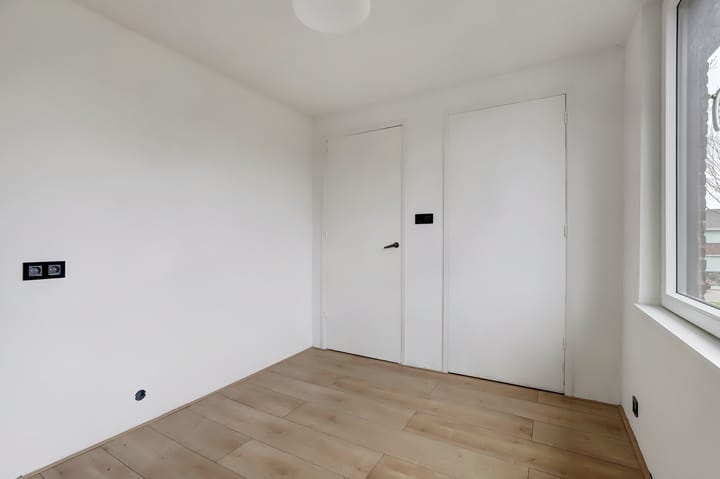 Foto 28 van Breitnerstraat 66