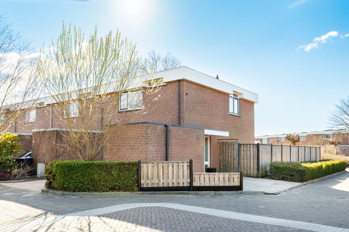 Photo 1 of Botter 18 2