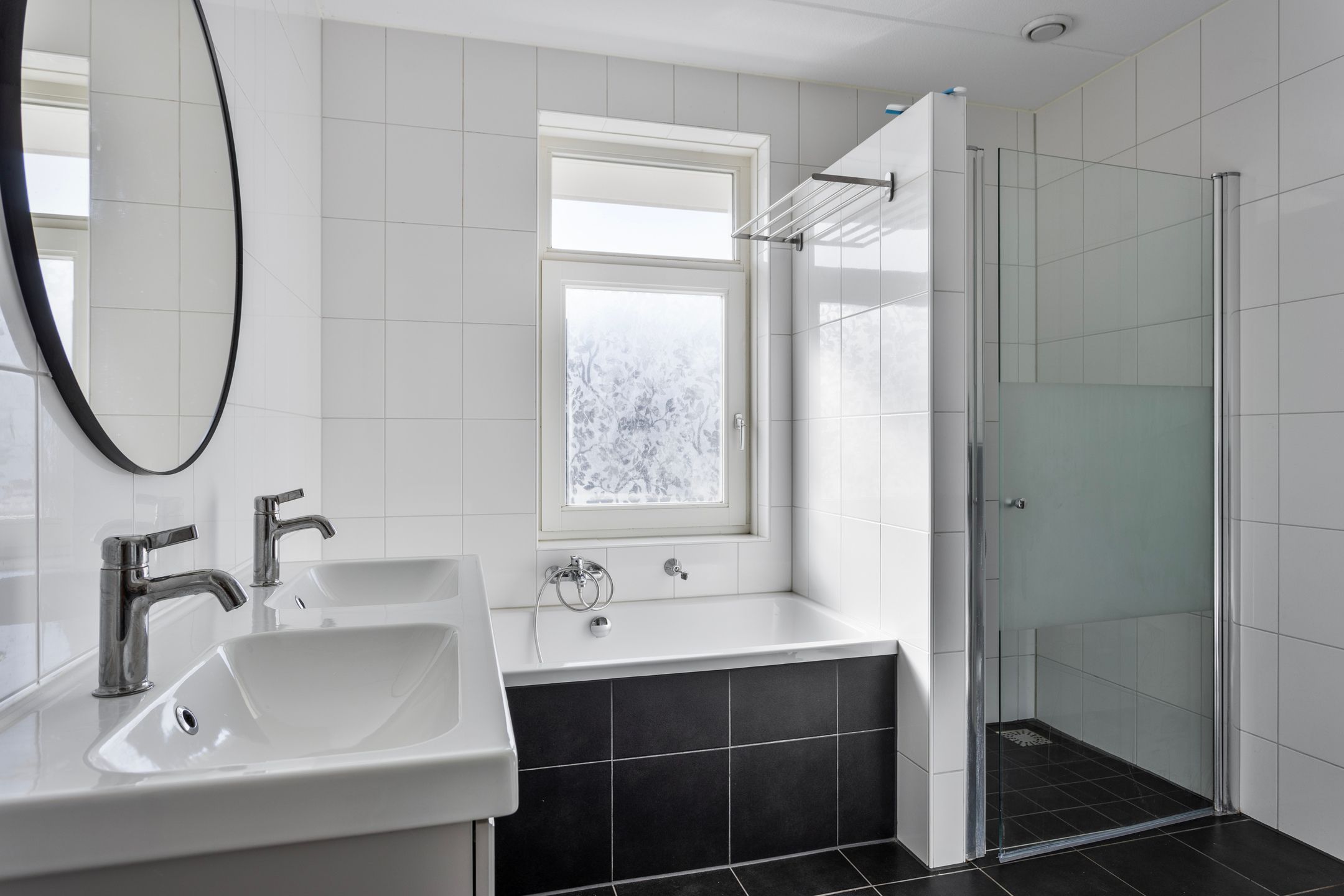 Photo 21 of Van Leeuwenpad 23